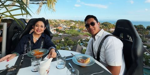 Ganteng dan Gagah Berkacamata Hitam, Potret Anak Tommy Soeharto Jadi Pengusaha Bikin Pangling