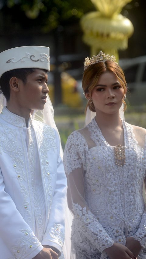 Cerita Pemuda Bandung Rela Datang Dini Hari untuk Ikuti Nikah Massal, Bahagia Mimpinya Terwujud di Tahun Ini