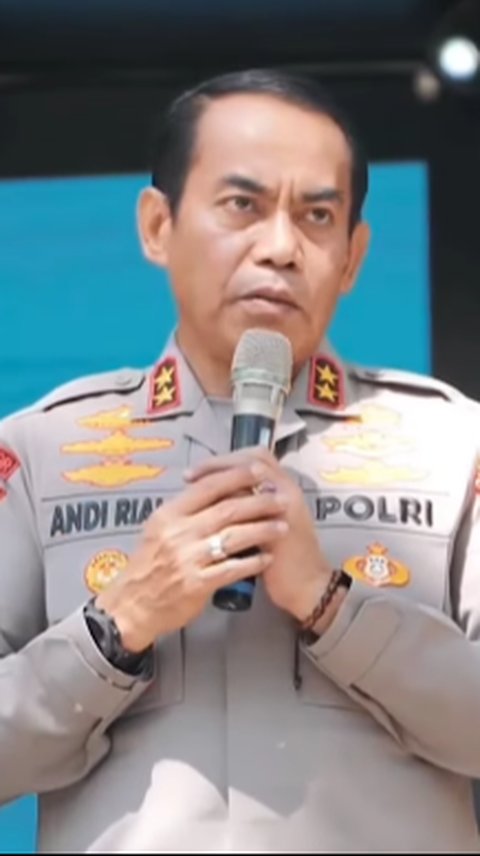 Kini Ditugaskan di Kampung Halaman, Jenderal Bintang 2 Polri Reuni dengan Teman SMP '40 Tahun Kita Berpisah'