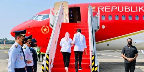 Perdana, Pesawat Kepresidenan Ditumpangi Jokowi Mendarat di Bandara IKN Siang Ini