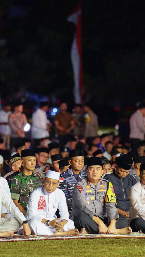 Kumpulkan Seluruh Calon Kepala Daerah, Polda Riau Gelar Doa Bersama Wujudkan Pilkada Damai