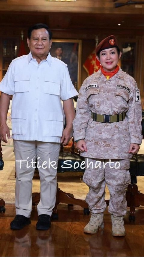 Potret Titiek Soeharto Kenakan Seragam 'Ala Militer' Gerindra, Foto Berdua dengan Prabowo Jadi Sorotan