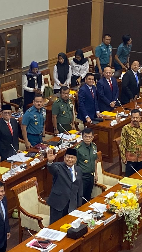 Seluruh Fraksi Komisi I DPR Hadir saat Rapat Terakhir Bareng Prabowo