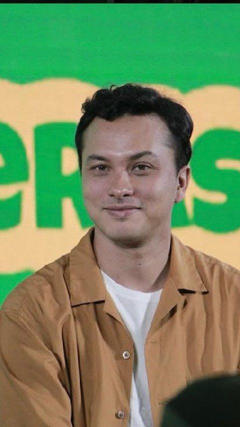 Nicholas Saputra kepada Gen Z: Jangan Mau Dilabeli!