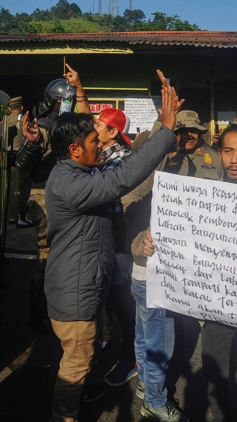 Sosok Asmawa Tosepu Dipuji, Satu-Satunya Bupati Berani Tertibkan Puncak