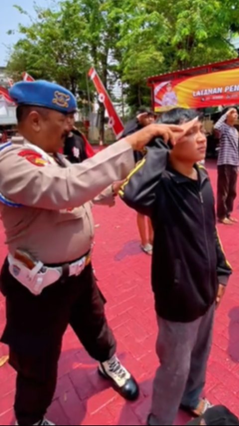 Pelaku Tawuran Diberi 'Pelajaran' Polisi Ala Paskibraka, Endingnya Penuh Tangis Haru