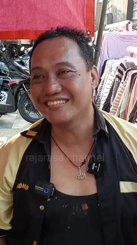 Kisah Sukses Linboy Sostel: Pedagang Kecil Modal Rp100.000 Kini Mampu Beli Dua Mobil Sekaligus