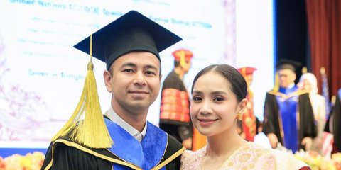 Potret Raffi Ahmad Terima Gelar Doktor Kehormatan dari Universitas di Thailand