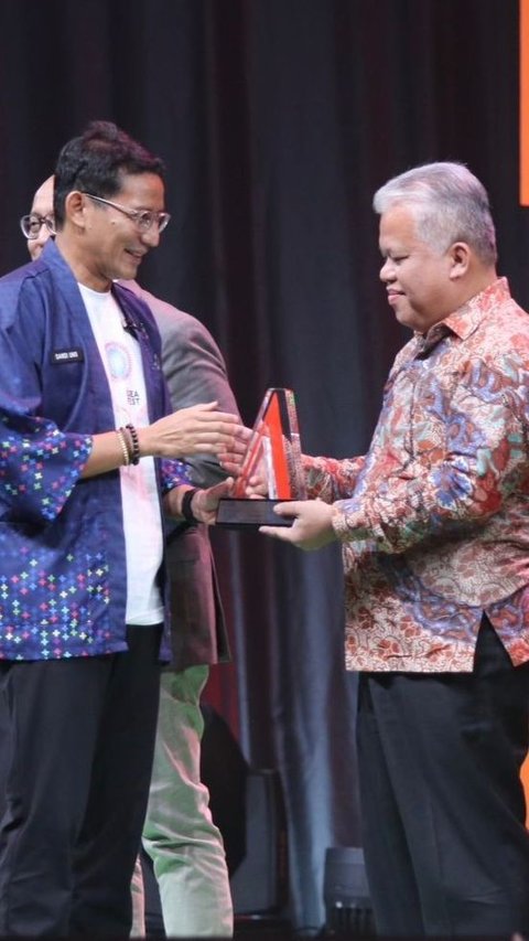 Jaksa Agung RI Raih IDeaward 2024 Kategori Penghargaan Kreatif untuk Keterlibatan dan Kolaborasi Komunitas