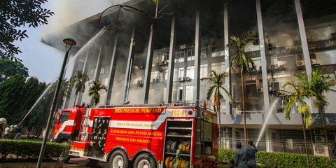 Ada Ledakan di Kantor Bakamla yang Terbakar, Dari Mana Asalnya?