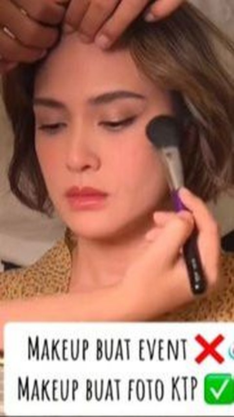 8 Foto Shandy Aulia Memanggil MUA untuk Pemotretan KTP, Langsung Menjadi Sorotan Netizen.