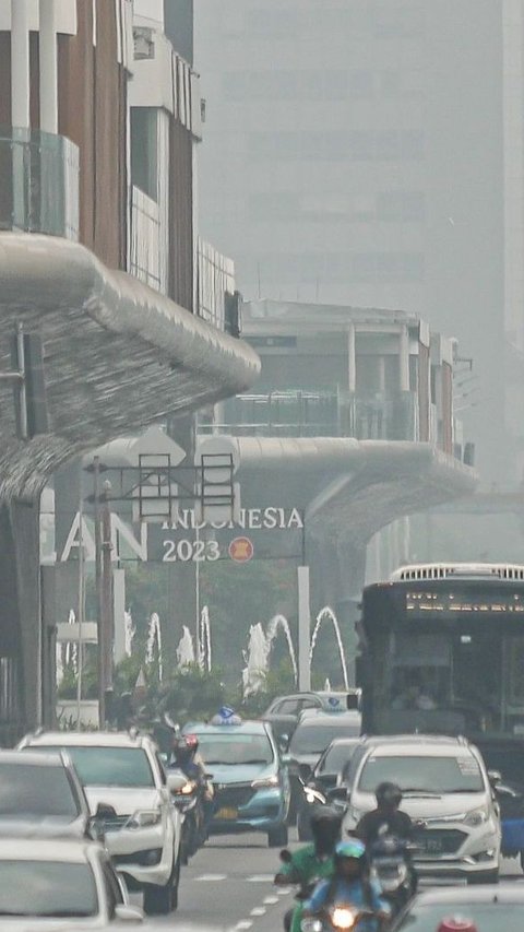 Polusi Tinggi, Kualitas Udara Jakarta Terpantau Tidak Sehat Pagi Ini