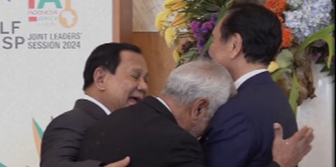 Keakraban PM Timor Lester Xanana Dirangkul Erat Prabowo Sambil Sandarkan Kepala ke Dada Luhut