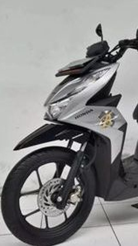 Inilah Penjelasan tentang Fungsi Fitur Side Stand Switch, yang Menghentikan Mesin Ketika Standar Samping Motor Matic Digunakan