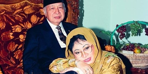 Penuh Kenangan, Intip Potret Lawas Kedekatan Tutut Soeharto dengan Ayahnya