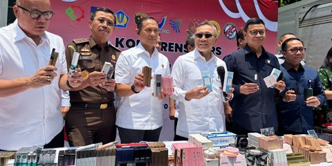 Pemberantasan Barang Impor Ilegal Bisa Bikin Pertumbuhan Ekonomi Tembus 8 Persen, Begini Penjelasannya