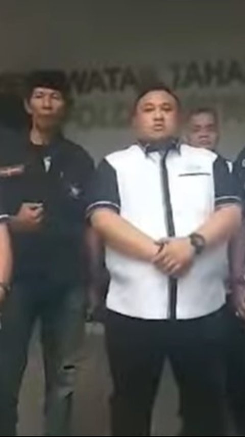 VIDEO: Datangi Polda Metro, Forkabi Kawal Kasus Pembubaran Diskusi 