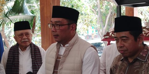 Ridwan Kamil Ogah Ditanya soal Persija: Saya Tidak Mau Politisasi Sepak Bola