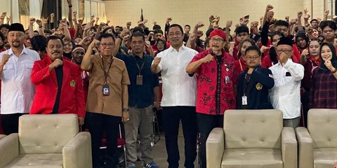 Pembekalan Maba, Hendi Gelorakan Jiwa Nasionalisme Mahasiswa di Semarang