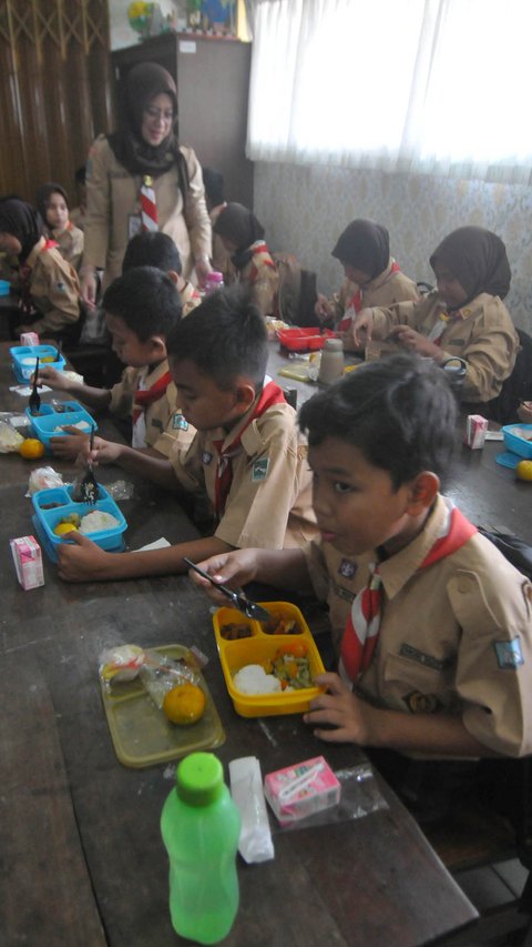 54 Sekolah di Tangerang Bakal Nikmati Program Makan Bergizi Gratis