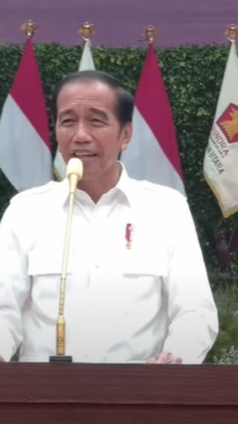 Menteri Risma dan Pramono Mundur Ikut Pilkada, Jokowi Beri Sinyal Reshuffle Kabinet