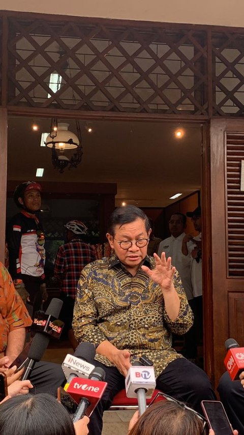 Pramono Anung Sudah Kirim Pengunduran Diri ke Jokowi Mulai 22 September 2024