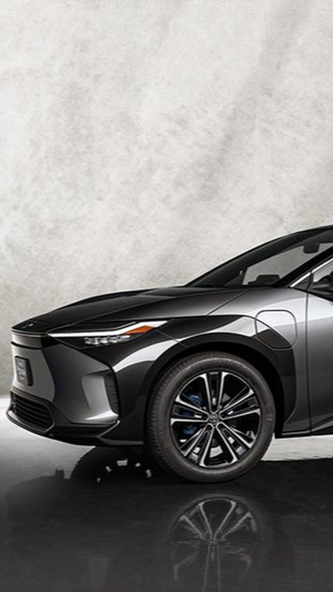 Toyota Mengurangi Produksi Mobil Listrik: Penurunan Hingga 33 Persen