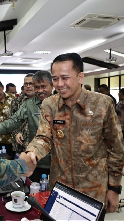 Pj Gubernur Sumut Agus Fatoni Laporkan Hasil Pengendalian Inflasi hingga Kemiskinan ke Kemendagri