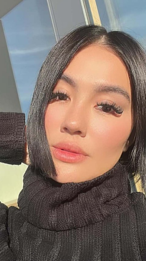 Menetap di Amerika, Agnez Mo Ungkap Kondisi Terbarunya Setelah Kebakaran Hebat di Hutan Los Angeles - Meminta Doa