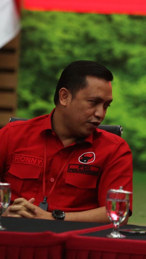 Hasto Kristiyanto Didampingi 1.000 Pengacara