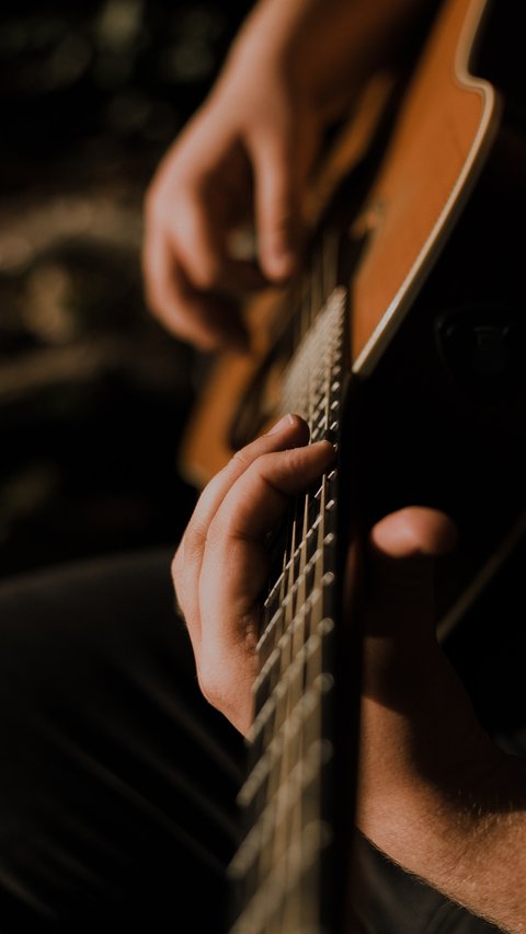 Cara Main Gitar Pemula: Panduan Lengkap untuk Menguasai Alat Musik Petik