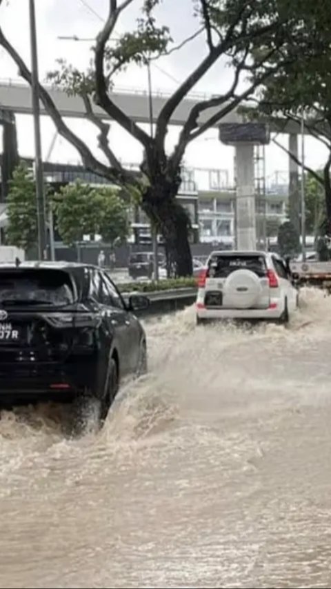 Hujan Deras Guyur Singapura, Banjir Meluap Sampai Ketinggian Air 2,8 Meter