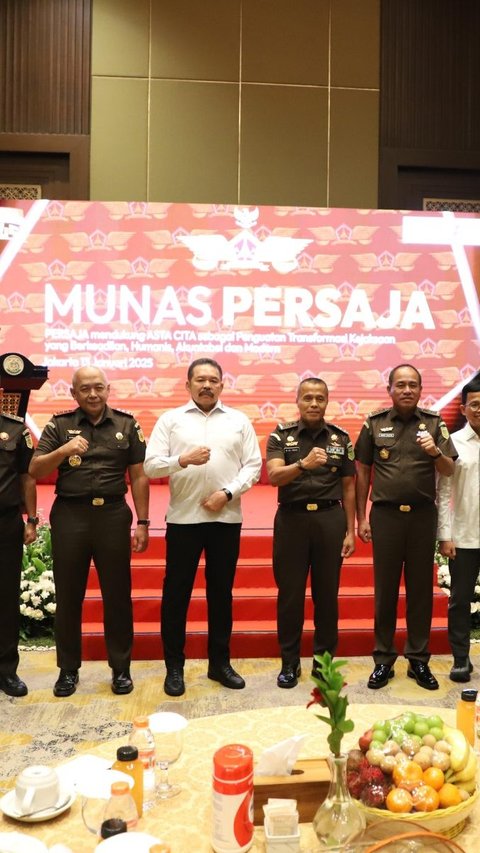 VIDEO: Perintah Tegas Prabowo Minta Kejagung Kawal Program Makan Bergizi Gratis