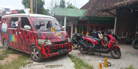 {{caption}}