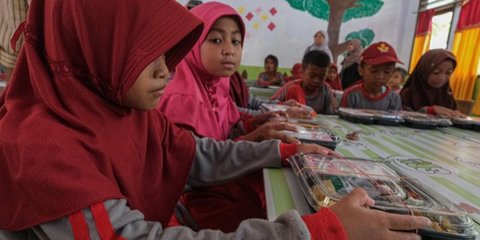 Meski Ada Program Makan Bergizi Gratis, Pemerintah Prabowo Janji Tak Impor Beras di 2025