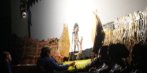 75 Kata Kata Wayang Tentang Cinta yang Menyentuh Hati