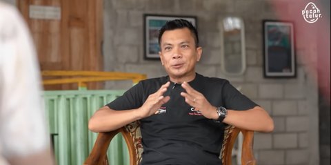 Putuskan Keluar dari Perusahaan Besar, Kini Sukses Buka Usaha Kuliner Sambal Bawang di Kampung Halaman