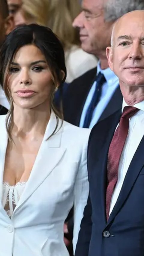 Pakaian yang Dikenakan Tunangan Jeff Bezos Bikin Mark Zuckerberg Melirik, Serta Fesyen Unik Lainnya saat Pelantikan Donald Trump