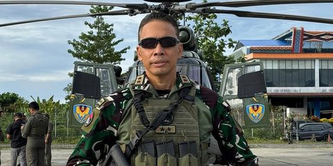 Jenderal TNI Lulusan Terbaik Akmil Turun Tangan ke Tanah Papua, Gagah Tenteng Senjata Ini yang Dilakukan