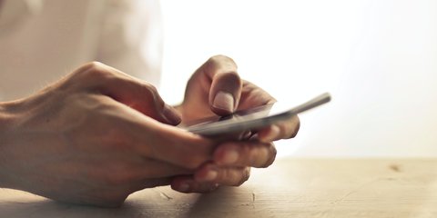 Mulai Bulan Depan, Aplikasi SAMAN Bakal Diterapkan Awasi Konten Pornografi dan Pinjaman Online Ilegal