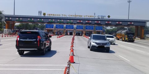 Urai Kemacetan, Contraflow Diberlakukan di Tol Japek KM 55 - KM 65 Arah Cikampek