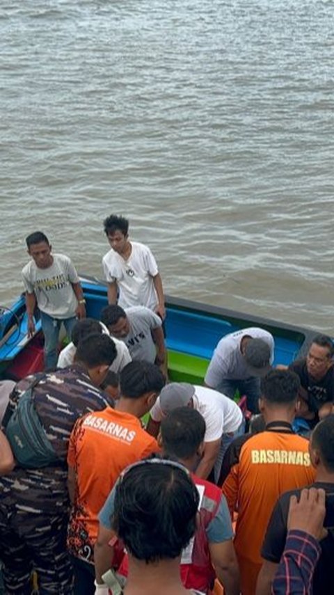 Speedboat Terbalik Dihantam Ombak di Nunukan, 4 Orang Tewas