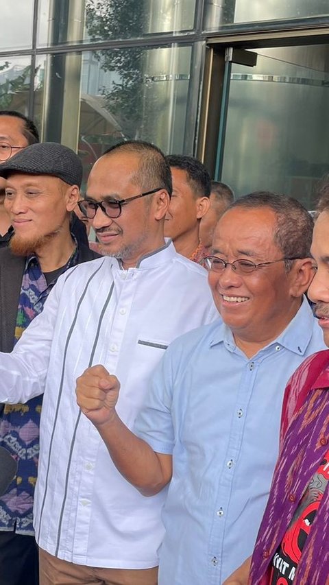 Abraham Samad Cs Laporkan Aguan ke KPK