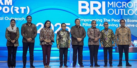 BRI UMKM EXPO(RT) & Microfinance Outlook 2025: Sri Mulyani Apresiasi BRI dalam Pemberdayaan UMKM