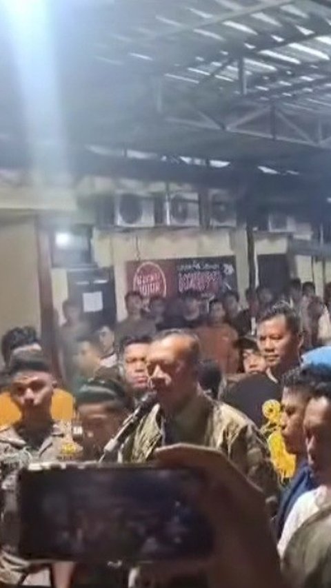 VIDEO: Polisi Keroyok Kader HMI Usai Ditegur Pacaran di Asrama Putri Bikin Jenderal Ngamuk