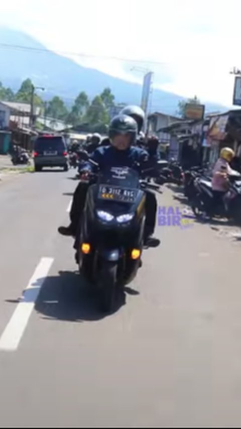 Kendarai Sepeda Motor, Letjen Kunto Arief Tinjau Pembangunan Sekolah Gratis di Garut