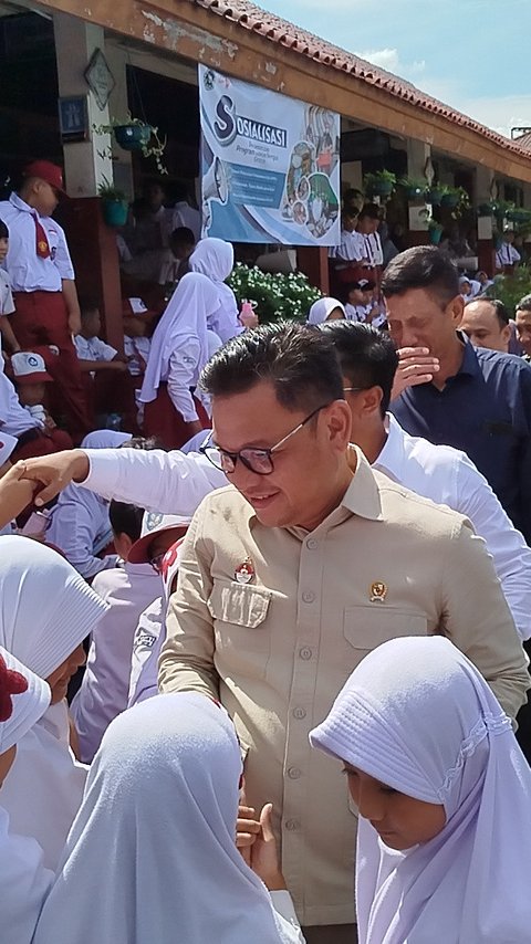 Cerita Gubernur Lemhanas Kaget Lihat Antusias Siswa SD dan SMP saat Dapat Makan Bergizi Gratis