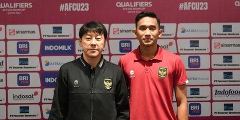 Kumpulan Momen Akrab Rizky Ridho dengan STY di Timnas, Pamer Otot Hingga Beri Tanda Love