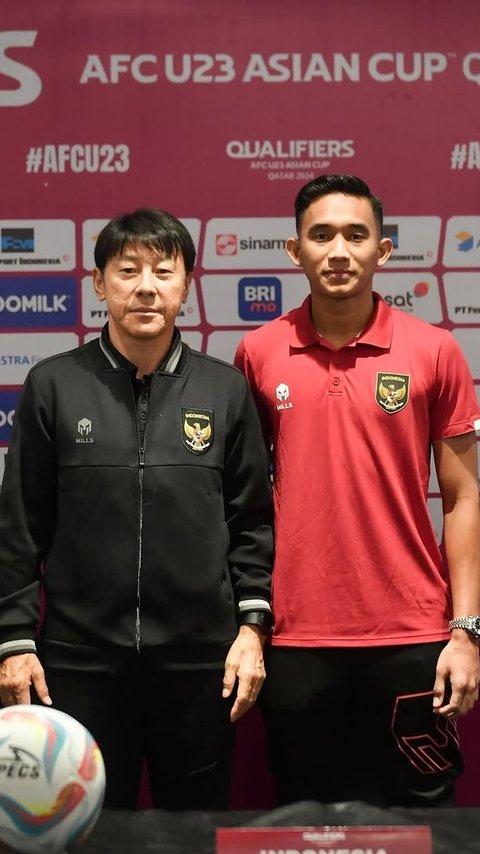 Kumpulan Momen Akrab Rizky Ridho dengan STY di Timnas, Pamer Otot Hingga Beri Tanda Love