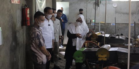 Kunjungi Pengolahan Sampah Plastik Jadi Petasol di BSB, Jokowi Dorong Ekonomi Sirkular